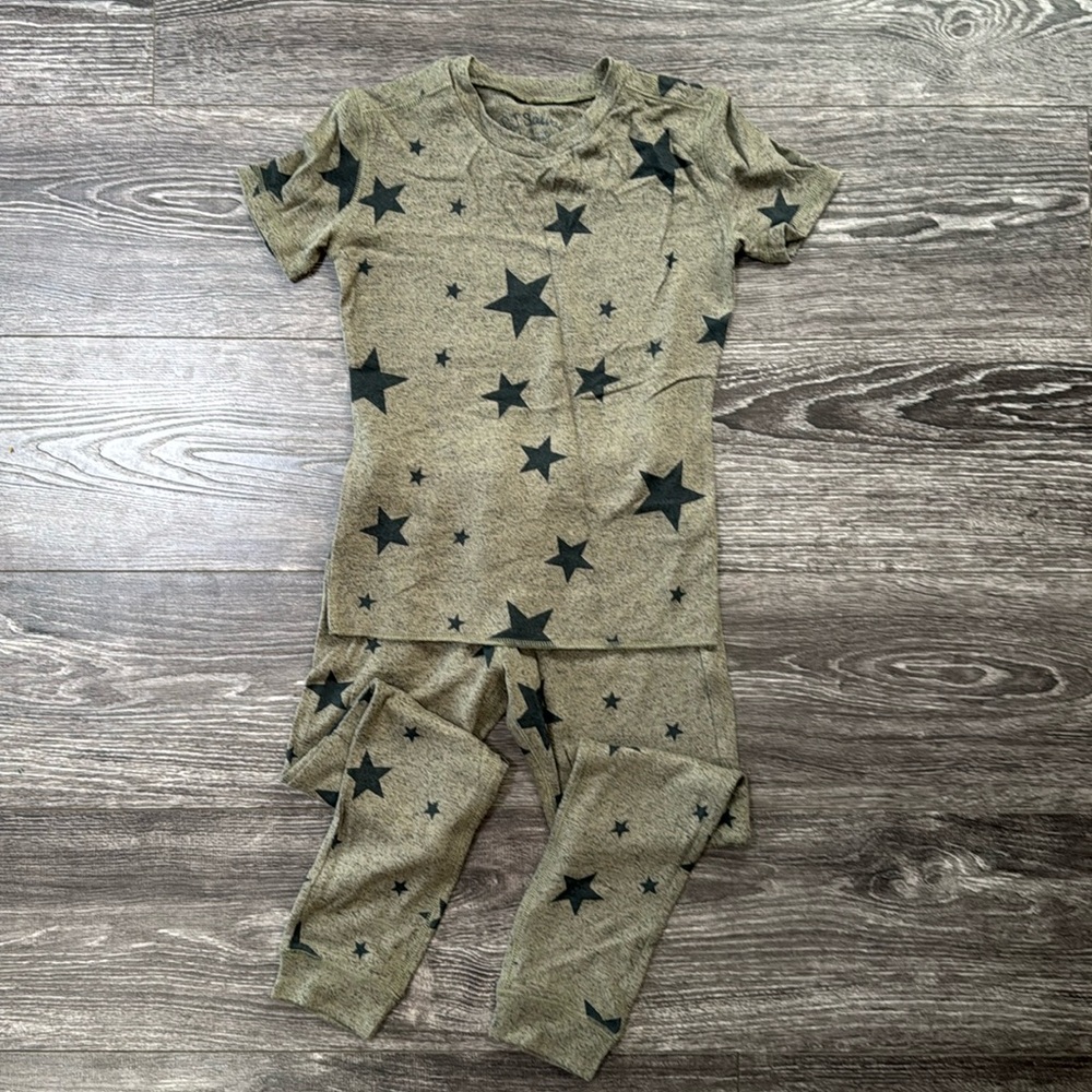 Star pj set